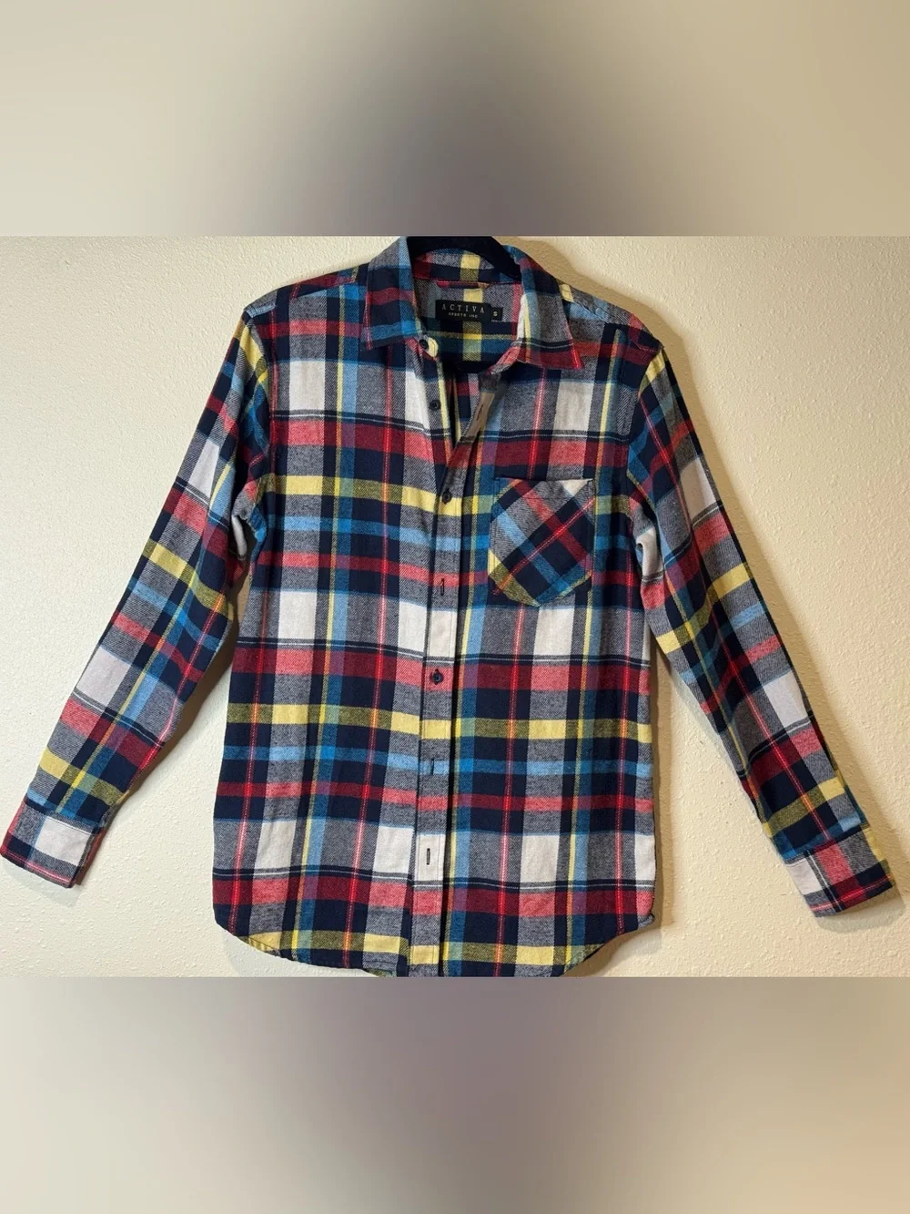 Activa Plaid Flannel Shirt Men’s Small or Boyfriend Fit Black Red Yellow Blue